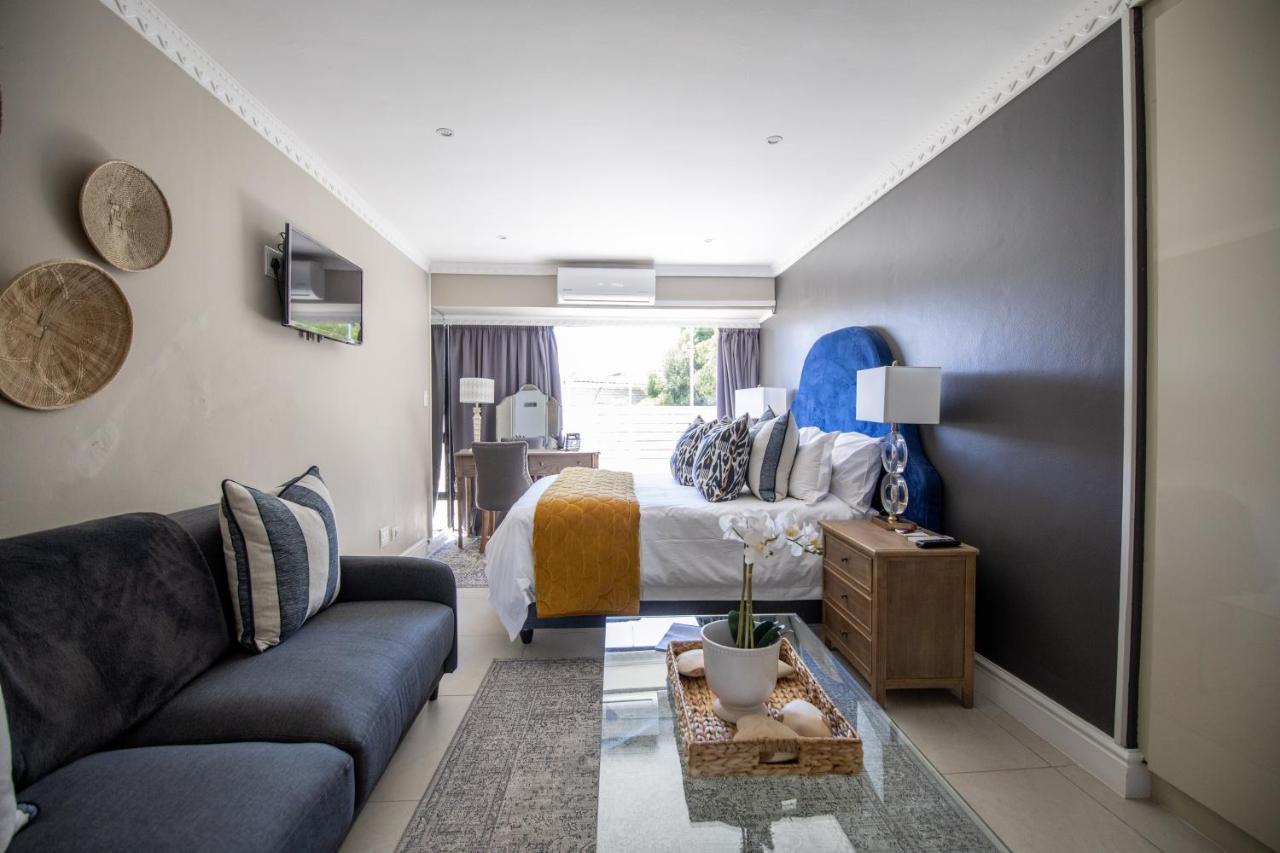 Oceana Palms Luxury Guest House Gordonʼs Bay Exterior foto