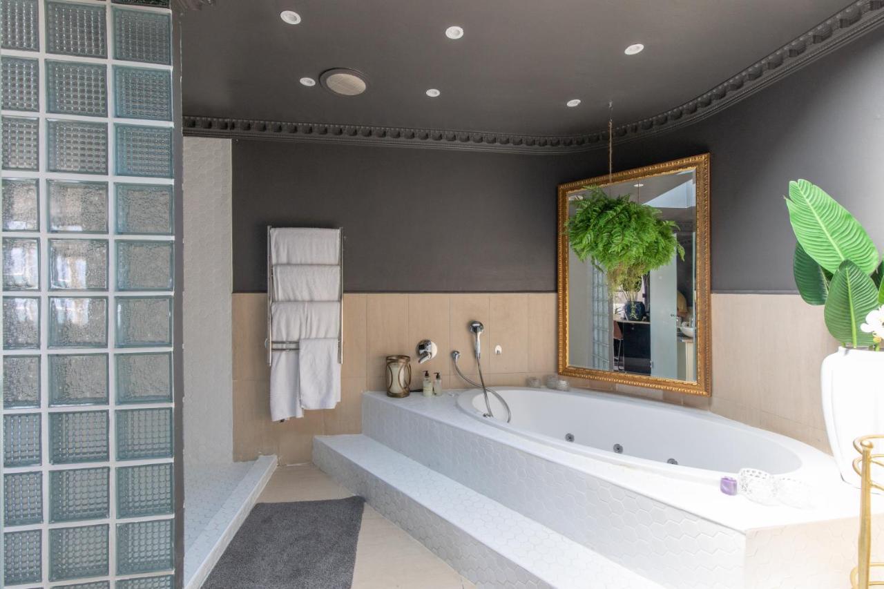 Oceana Palms Luxury Guest House Gordonʼs Bay Exterior foto