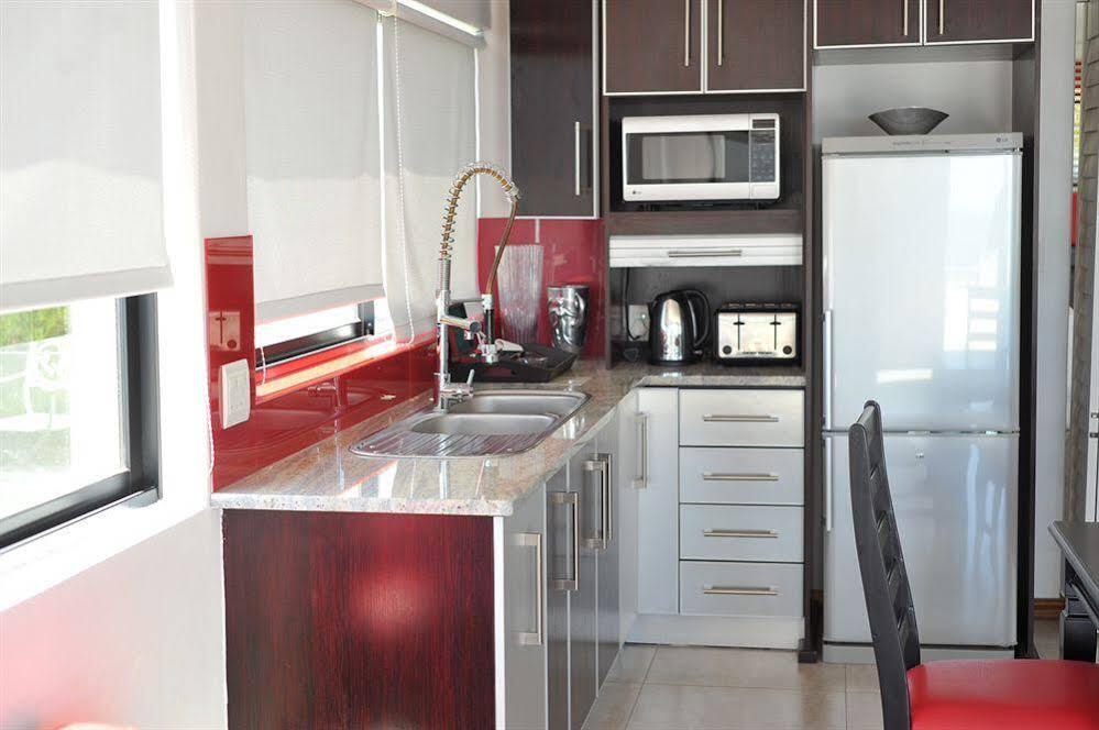 Oceana Palms Luxury Guest House Gordonʼs Bay Exterior foto